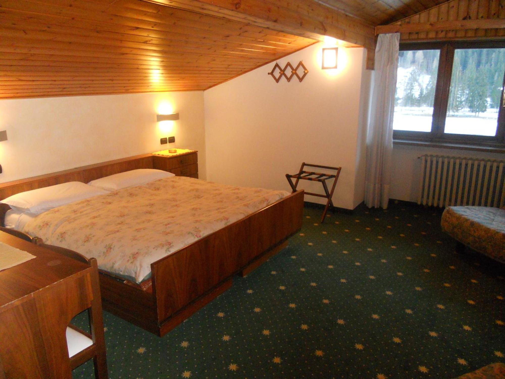 Hotel Stella Alpina Falcade Buitenkant foto