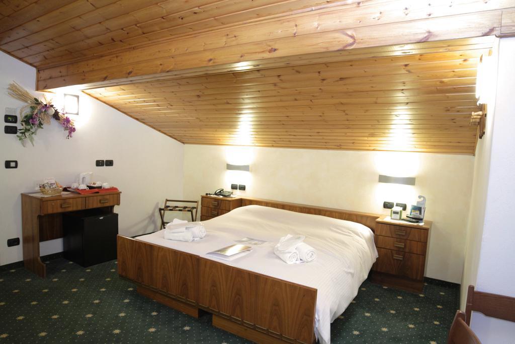 Hotel Stella Alpina Falcade Buitenkant foto