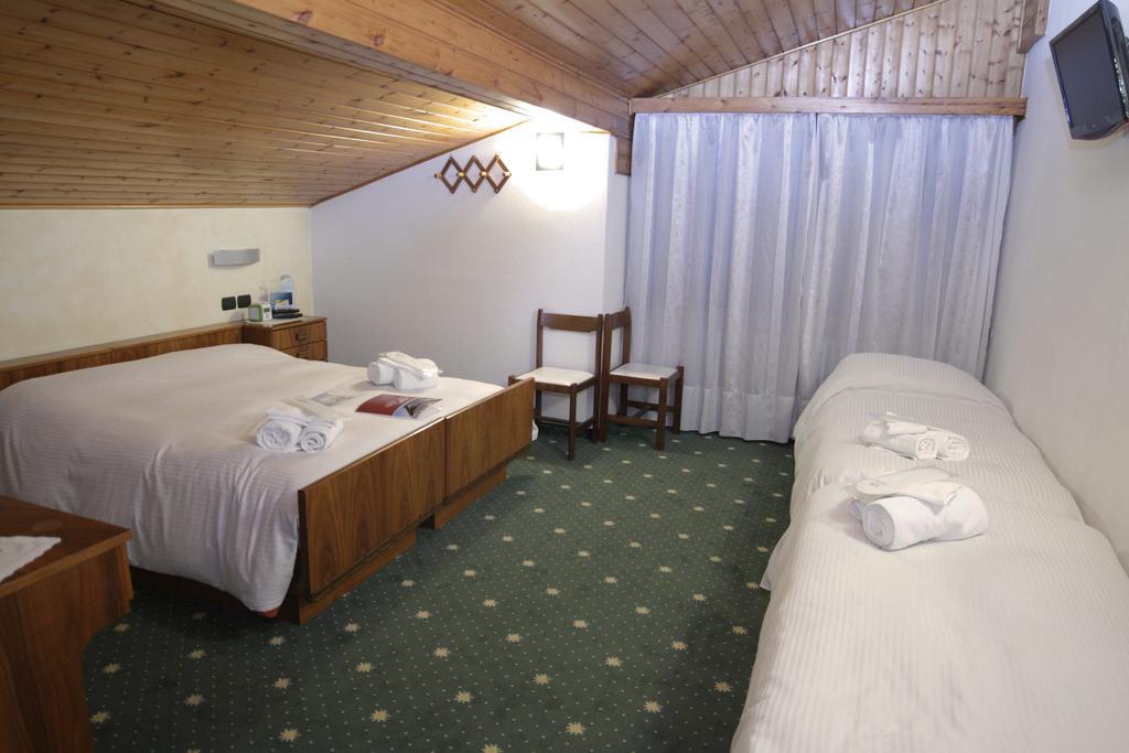 Hotel Stella Alpina Falcade Buitenkant foto