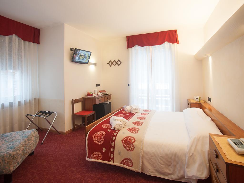Hotel Stella Alpina Falcade Buitenkant foto