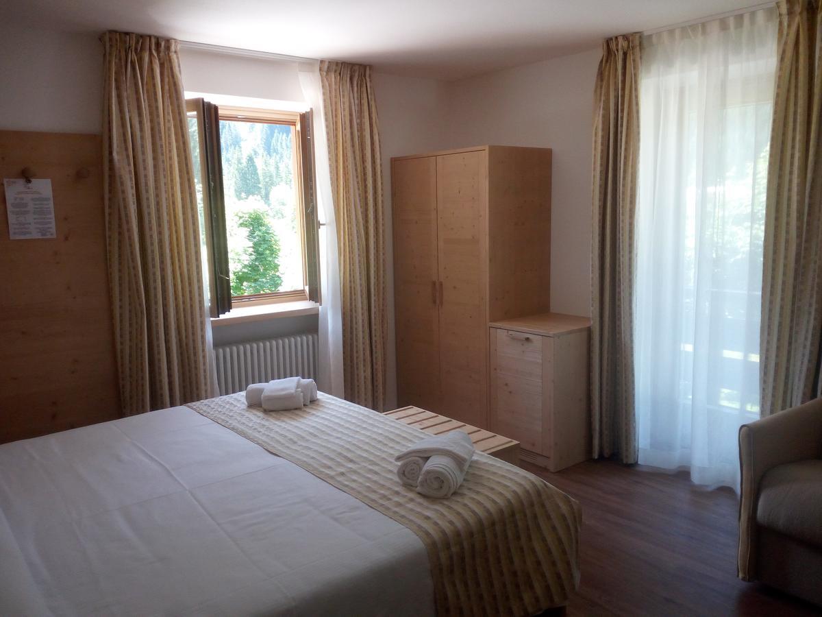 Hotel Stella Alpina Falcade Buitenkant foto