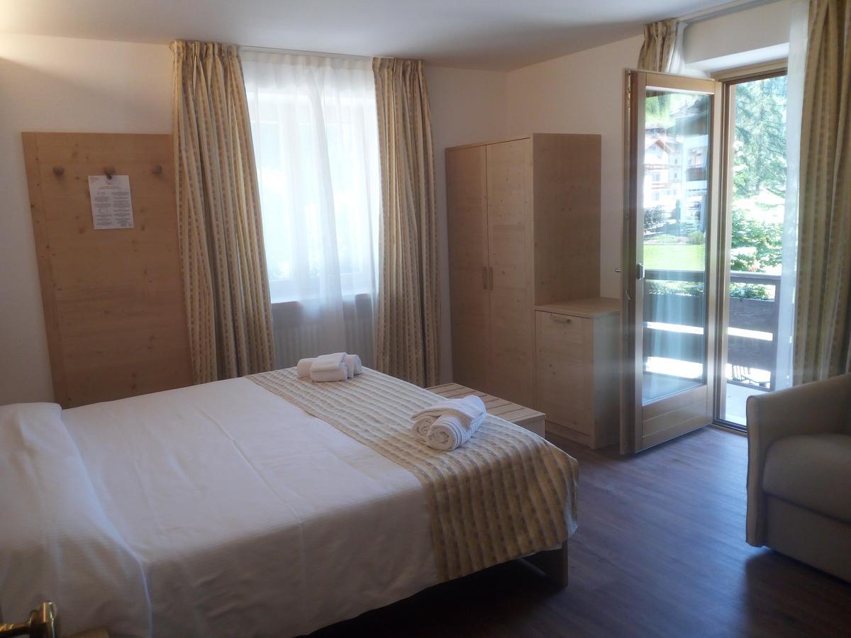 Hotel Stella Alpina Falcade Buitenkant foto